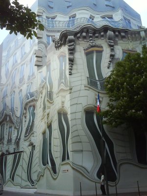 It is trompe-l'oeil which is at Georges V Ave. in Paris, France.